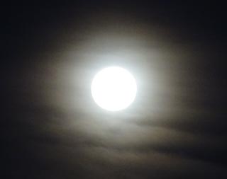 Full moon 7 before setting