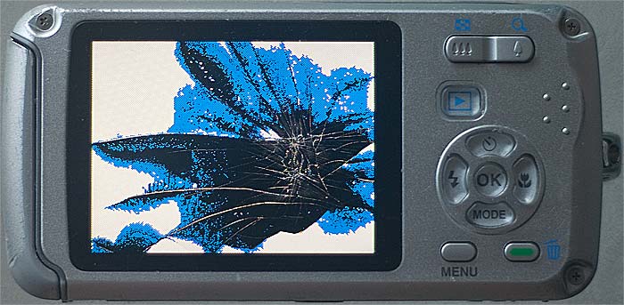 Pentax Optio W30 freakout