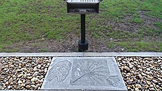 Grill with water drainage stones, 2016-07-29